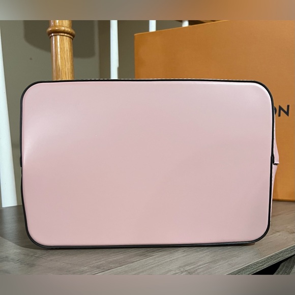 Louis Vuitton Neo Noe Epi In Rose Ballerine - Picture 10 of 14